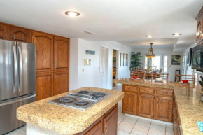 Welcome to CastleWood, 6 bdrs, Pool & Hot Tub